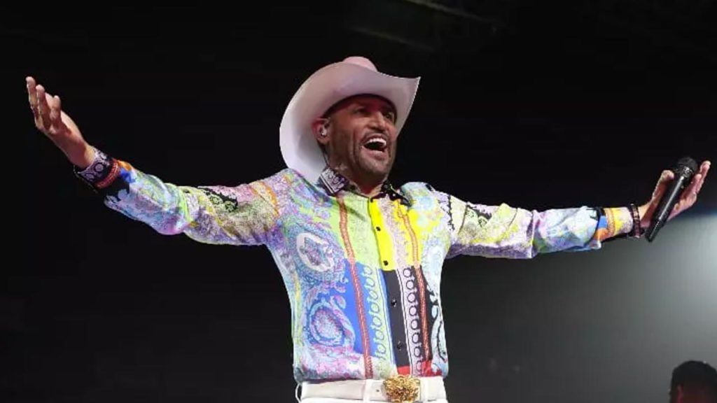 Pancho Barraza prepara presentación en la Arena CDMX