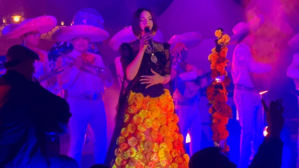 ¿Ángela Aguilar superó a Grupo Firme en concierto del Zócalo?