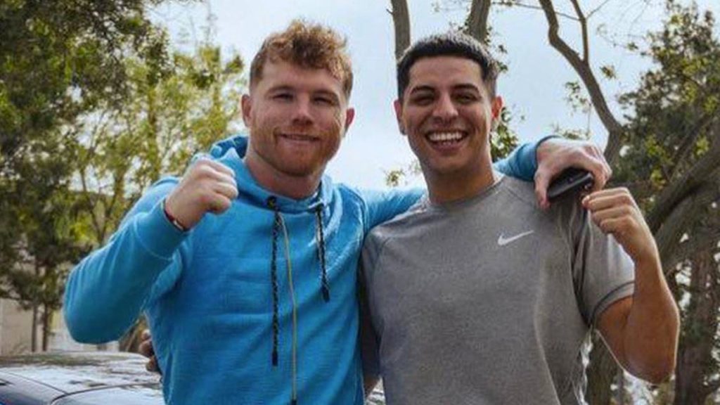 Canelo Álvarez aclara si corrió a Eduin Caz de la fiesta de XV años de su hija