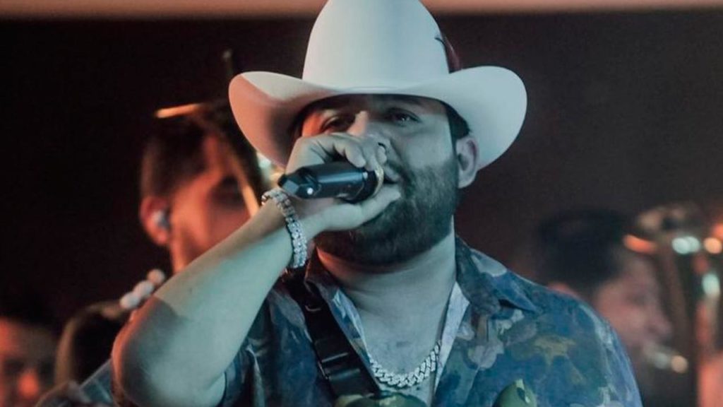 Luis R Conriquez niega tener vínculos con el crimen organizado