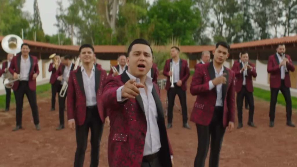 La Arrolladora estrena "Nos Perdimos" y ya es una de las favoritas del público