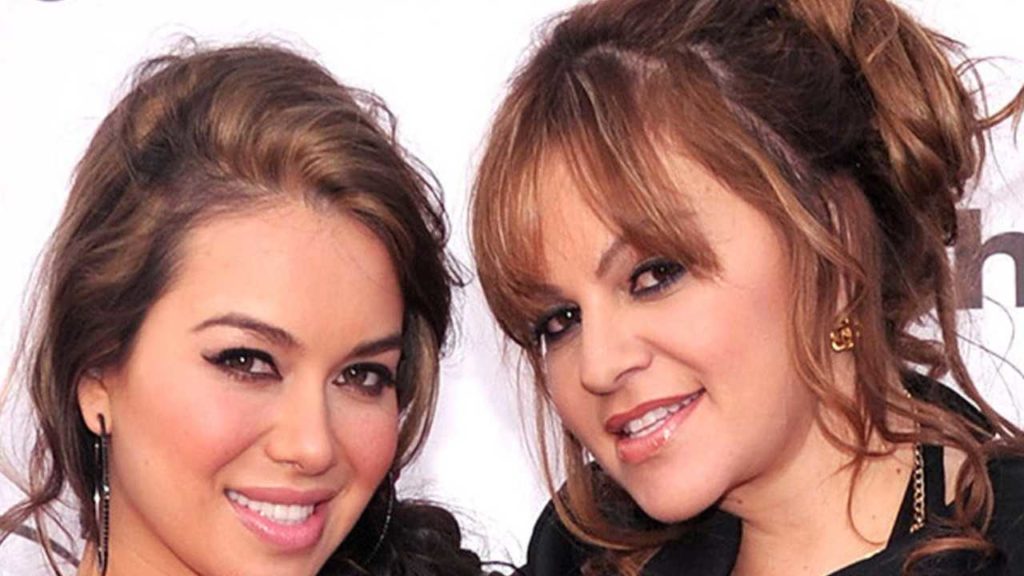 Chiquis Rivera comparte emotivo mensaje para recordar a Jenni Rivera