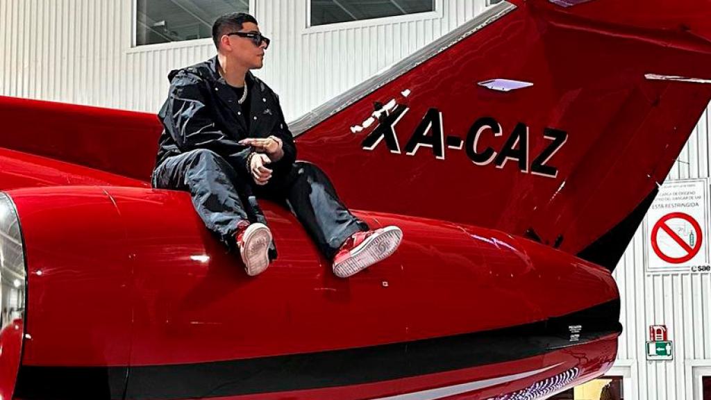 Eduin Caz ya tiene su avión privado