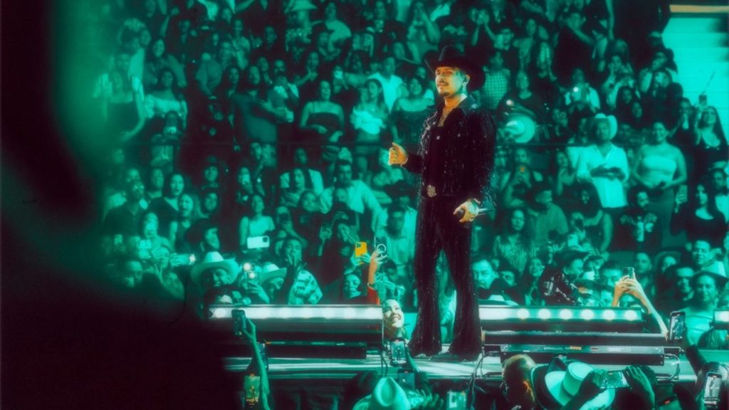 Christian Nodal alista una sorpresa para las Fiestas Patrias 2023