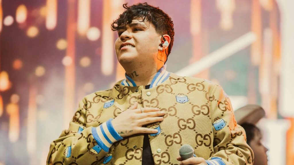 Junior H desafía la censura y se fortalece en los Corridos Tumbados