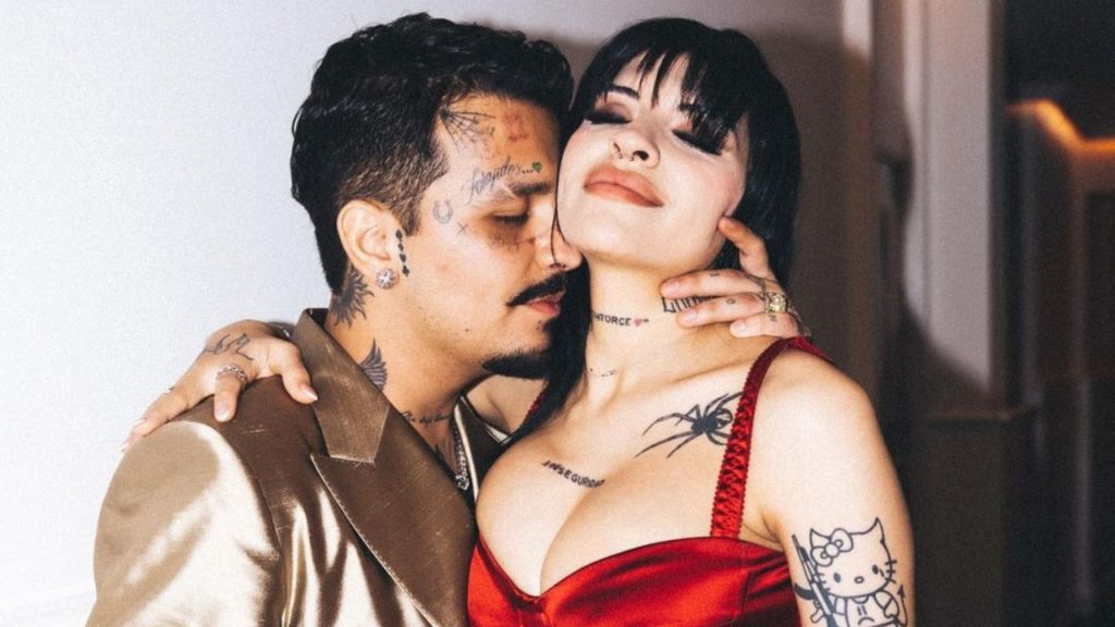 La mamá de Nodal muestra el rostro de la hija de Cazzu