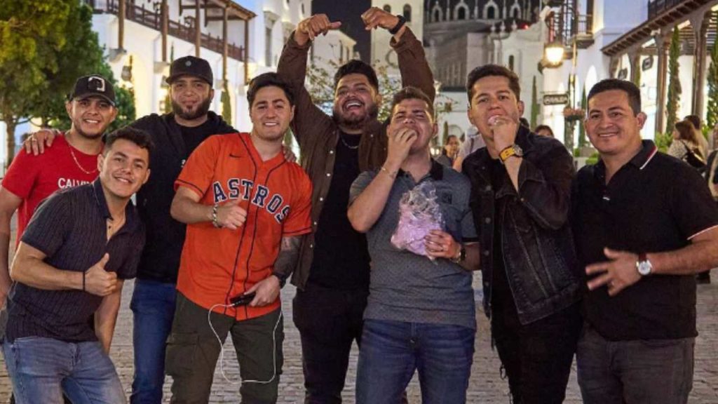 La Adictiva prepara show tipo "Solo para Mujeres" con bailes sensuales