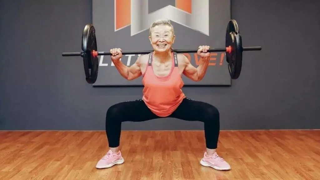 ¡Tiene 90 años y es instructora de fitness!
