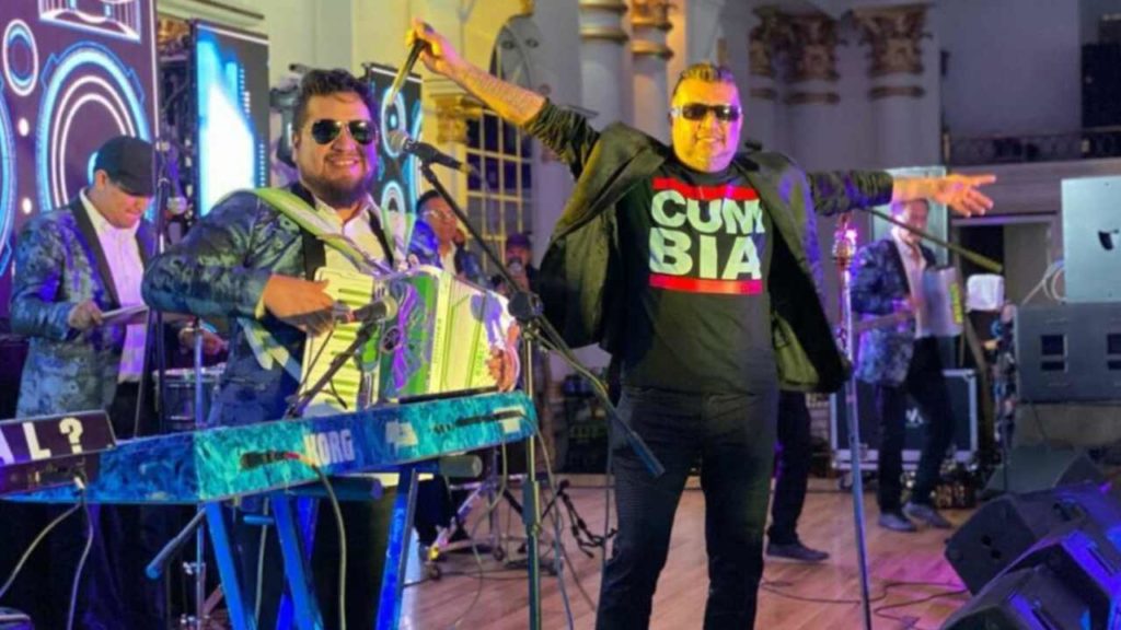 Ángel Pedraza, vocalista de "Grupo Kual?", fallece a los 48 años