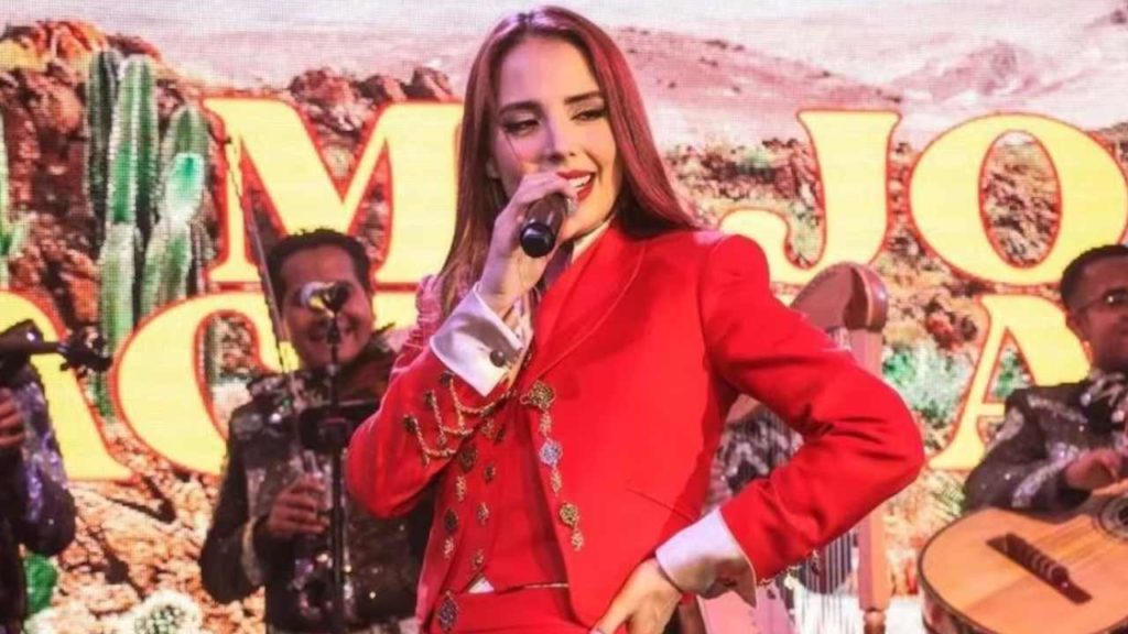 ¡Majo Aguilar realizara colaboración con Yuridia en su próximo concierto en "La México"!