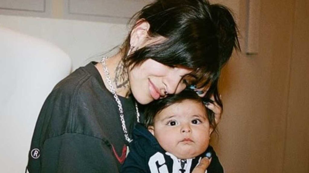 Cazzu habla del futuro de su hija y deja a sus fans sin palabras