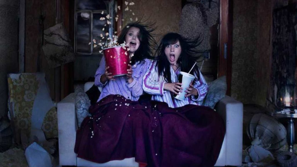 ¿Te atreves? Pagan por ver las películas más aterradoras