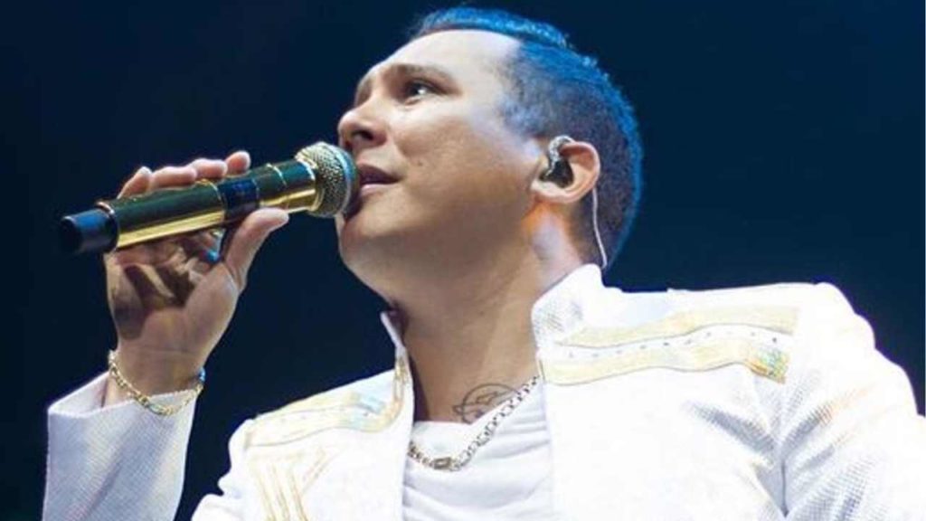 Edwin Luna celebra 15 años con álbum homenaje a la música norteña