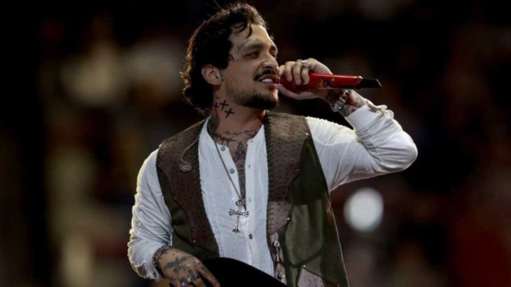 Christian Nodal estrenará de 1 a 2 canciones cada mes