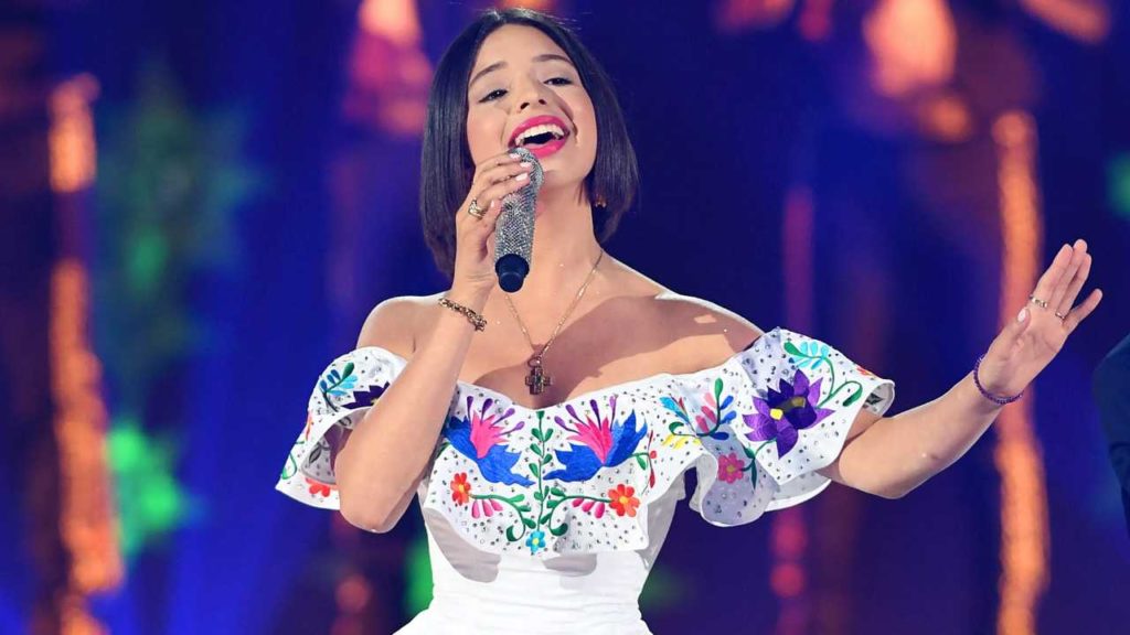 Ángela Aguilar rompe el silencio con misterioso mensaje tras nuevo pleito entre Christian Nodal y Cazzu