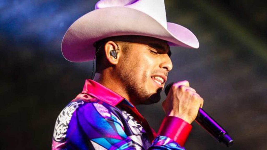 Espinoza Paz sorprende al contar que “Solo Un Día” fue dedicada a una mujer casada