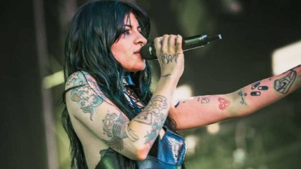 Cazzu lanza fuerte indirecta contra Christian Nodal frente a 27 mil personas